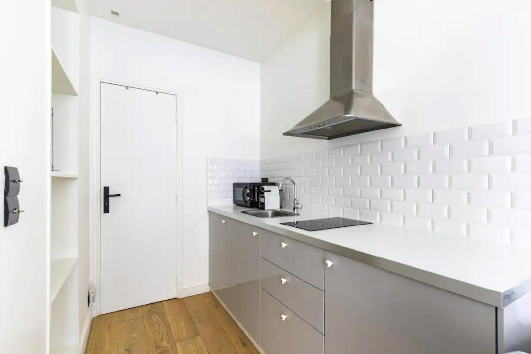 Gaite Montparnasse Magnifique Studio Divry 2p