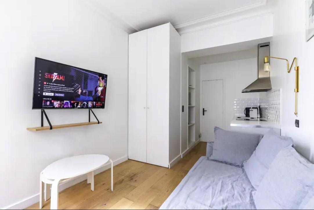 Gaité Montparnasse Magnifique Studio Divry 2p Parigi